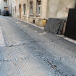 09.07.2021. Kielce. Budowa Teatru im. Stefana Żeromskiego. Wywóz gruzu / Wiktor Taszłow / Radio Kielce