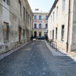 09.07.2021. Kielce. Budowa Teatru im. Stefana Żeromskiego. Wywóz gruzu / Wiktor Taszłow / Radio Kielce