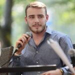 08.07.2021. Busko-Zdrój. Kawiarenka Festiwalowa. Na zdjęciu Krystian Ochman / Wiktor Taszłow / Radio Kielce