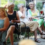 08.07.2021. Busko-Zdrój. Kawiarenka Festiwalowa / Wiktor Taszłow / Radio Kielce