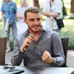 08.07.2021. Busko-Zdrój. Kawiarenka Festiwalowa. Na zdjęciu Krystian Ochman / Wiktor Taszłow / Radio Kielce