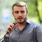 08.07.2021. Busko-Zdrój. Kawiarenka Festiwalowa. Na zdjęciu Krystian Ochman / Wiktor Taszłow / Radio Kielce