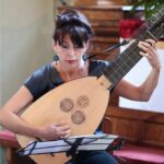 08.07.2021. Szaniec. Koncert "Muzyczne kontrasty" w kościele Kościół pw. Wniebowzięcia NMP. Na zdjęciu: Anna Wiktoria Swoboda - teorba / Wiktor Taszłow / Radio Kielce