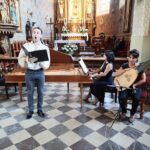 08.07.2021. Szaniec. Koncert "Muzyczne kontrasty" w kościele Kościół pw. Wniebowzięcia NMP. Na zdjęciu (od lewej): Jarosław Kitala – baryton, Hanna Balcerzak - klawesyn historyczny, Anna Wiktoria Swoboda - teorba / Wiktor Taszłow / Radio Kielce