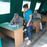 10.07.2021. Kielce. Świętokrzyski Urząd Wojewódzki. Akcja „Zaszczep się w wakacje” / Wiktor Taszłow / Radio Kielce