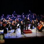 11.07.2021. Busko-Zdrój. Festiwal im. Krystyny Jamroz. Gala finałowa. Na zdjęciu (w środku): Wiesław Ochman – tenor / Wiktor Taszłow / Radio Kielce