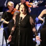 11.07.2021. Busko-Zdrój. Festiwal im. Krystyny Jamroz. Gala finałowa. Na zdjęciu: Justyna Kopeć – sopran / Wiktor Taszłow / Radio Kielce