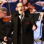 11.07.2021. Busko-Zdrój. Festiwal im. Krystyny Jamroz. Gala finałowa. Na zdjęciu: Wiesław Ochman – tenor / Wiktor Taszłow / Radio Kielce