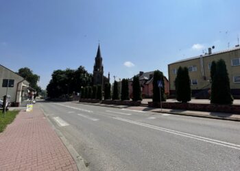 16.07.2021. Iwaniska. Centrum miejscowości / Emilia Sitarska / Radio Kielce