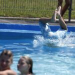 06.07.2021 Kielce. Wakacje. Lato w mieście. Basen przy ulicy Szczecińskiej / Jarosław Kubalski / Radio Kielce