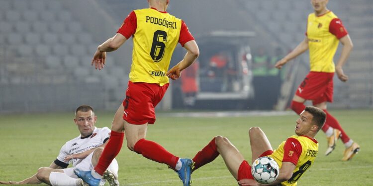 04.06.2021. Kielce. 33. kolejka Fortuna 1 Ligi: Korona Kielce - Widzew Łódź / Jarosław Kubalski / Radio Kielce