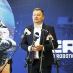 05.07.2021 Kielce. PŚk. Konferencja przed zawodami łazików marsjańskich / Jarosław Kubalski / Radio Kielce