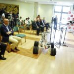 : poseł Krzysztof Lipiec, rektor PŚk Zbigniew Koruba, marszałek Andrzej Bętkowski i prezydent Bogdan Wenta / Jarosław Kubalski / Radio Kielce