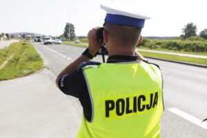 06.07.2021 Kielce. Policja. Akcja "Nie rozlewaj krwi na drodze". Policjanci zachęcali kierowców do oddawania krwi / Jarosław Kubalski / Radio Kielce