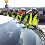 06.07.2021 Kielce. Policja. Akcja "Nie rozlewaj krwi na drodze". Policjanci zachęcali kierowców do oddawania krwi / Jarosław Kubalski / Radio Kielce