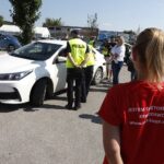 06.07.2021 Kielce. Policja. Akcja "Nie rozlewaj krwi na drodze". Policjanci zachęcali kierowców do oddawania krwi / Jarosław Kubalski / Radio Kielce