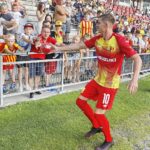 18.07.2021. Kielce. Prezentacja zawodników Korony Kielce w nowych strojach. Na zdjęciu Jacek Kiełb / Jarosław Kubalski / Radio Kielce