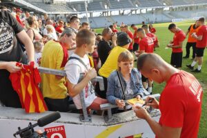 18.07.2021. Kielce. Prezentacja zawodników Korony Kielce w nowych strojach / Jarosław Kubalski / Radio Kielce