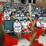 20.07.2021 Kielce. Collegium Medicum UJK. Czepkowanie nowych pielęgniarek i położnych / Jarosław Kubalski / Radio Kielce