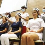 20.07.2021 Kielce. Collegium Medicum UJK. Czepkowanie nowych pielęgniarek i położnych / Jarosław Kubalski / Radio Kielce