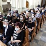 22.07.2021 Kielce. Kościół pw. Podwyższenia Krzyża Świętego. Pogrzeb Zbigniewa Marcinkowskiego, byłego radnego Porozumienia Samorządowego i Platformy Obywatelskiej / Jarosław Kubalski / Radio Kielce