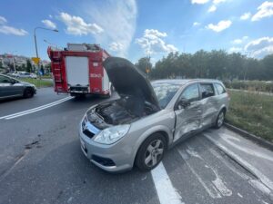 28.07.2021. Kielce. Zderzenie karetki na ulicy Grunwaldzkiej / Wiktor Taszłow / Radio Kielce