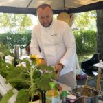 28.07.2021. Letnia kuchnia Radia Kielce. Kosmiczna środa. Na zdjęciu Tomasz Zapała - kucharz, Polska Inicjatywa Kulinarna / Anna Kwapisz / Radio Kielce