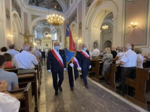 25.07.2021. Ostrowiec Św. Msza w intencji kierowców i pasażerów PKS-u w Ostrowcu Świętokrzyskim w 75 rocznicę istnienia / Emilia Sitarska / Radio Kielce