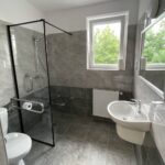 01.07.2021. Ostrowiec Św. Otwarcie budynku DPS po kompleksowym remoncie / Emilia Sitarska / Radio Kielce