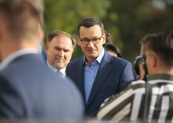 15.09.2019. Kielce. Premier Morawiecki gościem European Rover Challenge. Na zdjęciu: Marek Kwitek -poseł, Mateusz Morawiecki - premier / Wiktor Taszłow / Radio Kielce