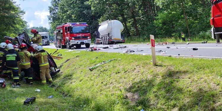 02.07.2021. Rybitwy. Śmiertelny wypadek / PSP Staszów