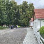 03.07.2021. Ruda Kościelna. Tereny XVIII-wiecznego dworu. Spacer historyczno-krajoznawczy / Emilia Sitarska / Radio Kielce