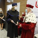 02.07.2021 Kielce. UJK. Pierwsi studenci kończą wydział lekarski / Jarosław Kubalski / Radio Kielce