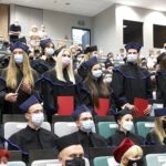 02.07.2021 Kielce. UJK. Pierwsi studenci kończą wydział lekarski / Jarosław Kubalski / Radio Kielce