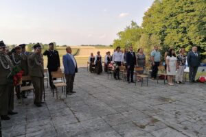 24.07.2021. Pomnik bohaterów Republiki Pińczowskiej. Obchody 77. rocznicy utworzenia Republiki Pińczowskiej / Marta Gajda / Radio Kielce