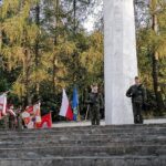 24.07.2021. Pomnik bohaterów Republiki Pińczowskiej. Obchody 77. rocznicy utworzenia Republiki Pińczowskiej / Marta Gajda / Radio Kielce