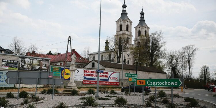 04.05.2021. Piekoszów / Wiktor Taszłow / Radio Kielce