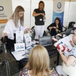 07.08.2021 Kielce. Piknik zdrowotny na Rynku / Jarosław Kubalski / Radio Kielce