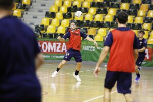 02.08.2021 Kielce. Trening piłkarzy ręcznych Vive Łomża Kielce / Jarosław Kubalski / Radio Kielce