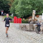 28.08.2021. Bieg górski wokół Świętego Krzyża. Na zdjęciu: Krzysztof Wójcik - zwycięzca Górskiego Maratonu Świętokrzyskiego / Maciej Makuła / Radio Kielce