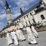 15.08.2021. Częstochowa. Metropolita częstochowski abp Wacław Depo przewodniczy mszy świętej odpustowej na Jasnej Górze / Waldemar Deska / PAP