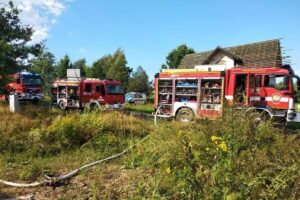 16.08.2021 Bartków w gminie Zagnańsk. Pożar budynku mieszkalnego / OSP Zabłocie