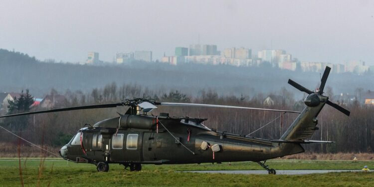 Śmigłowiec Sikorsky Black Hawk / Wiktor Taszłow / Radio Kielce