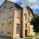 28.08.2021. Czostków w gminie Krasocin. Stacja kolejowa Ludynia. Stan w roku 2021. / Dionizy Krawczyński / Radio Kielce