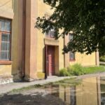 28.08.2021. Czostków w gminie Krasocin. Stacja kolejowa Ludynia. Stan w roku 2021. / Dionizy Krawczyński / Radio Kielce