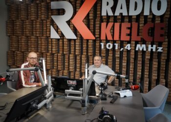 19.08.2021. Radio Kielce. Punkty Widzenia. Na zdjęciu (od lewej): Damian Wysocki - Radio eM Kielce, Jakub Rożek - Radio Kielce. / Sebastian Kalwat / Radio Kielce