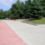 25.08.2021. Starachowice. Ulica Łazy przed i po remoncie / UM Starachowice