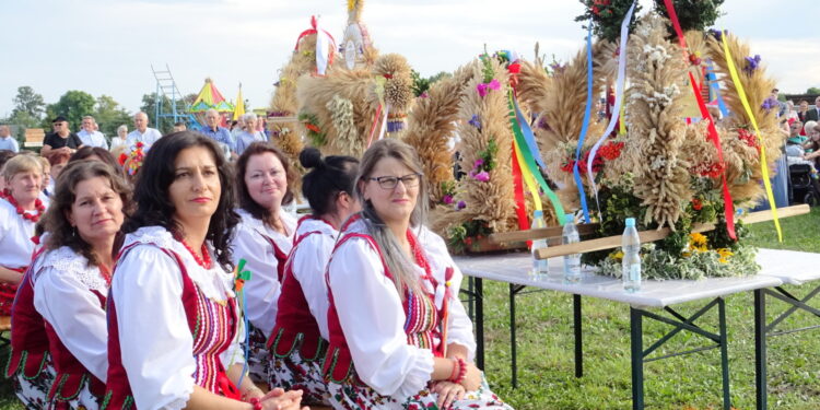 08.09.2019. Łysaków. Dożynki Gminy Jędrzejów / Ewa Pociejowska-Gawęda / Radio Kielce