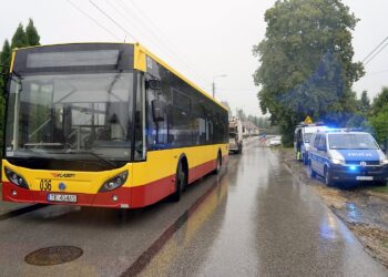 04.08.2021. Kielce. Wypadek na ulicy Batalionów Chłopskich / Piotr Kwaśniewski / Radio Kielce