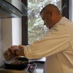 17.08.2021. Kielce. Letnia Kuchnia Radia Kielce. Słodki wtorek. Na zdjęciu: Michał Markowicz / Anna Kwapisz / Radio Kielce